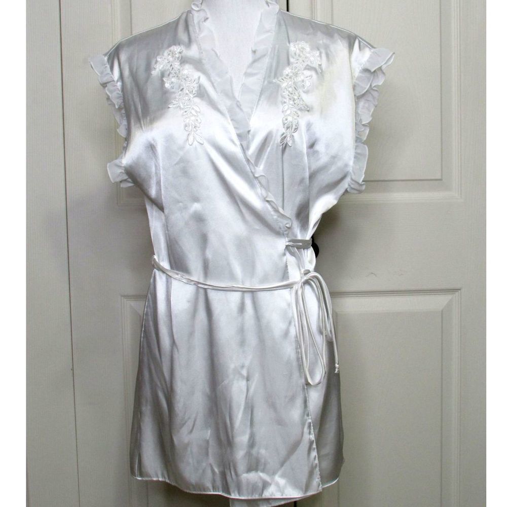 Linea Donatella White Ruffle Bridal Peignoir Robe